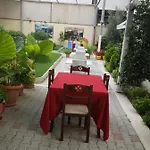 Balani דורס