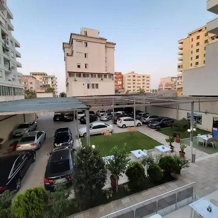 Balani Hotel